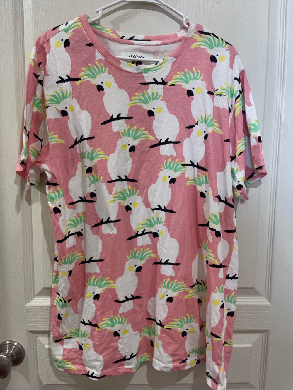 Men’s Blind Rooster Pink Cockatoo-Print Short Sleeve Shirt